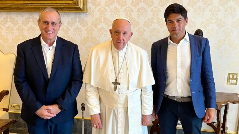 Audiencia privada con el Papa en el Vaticano.