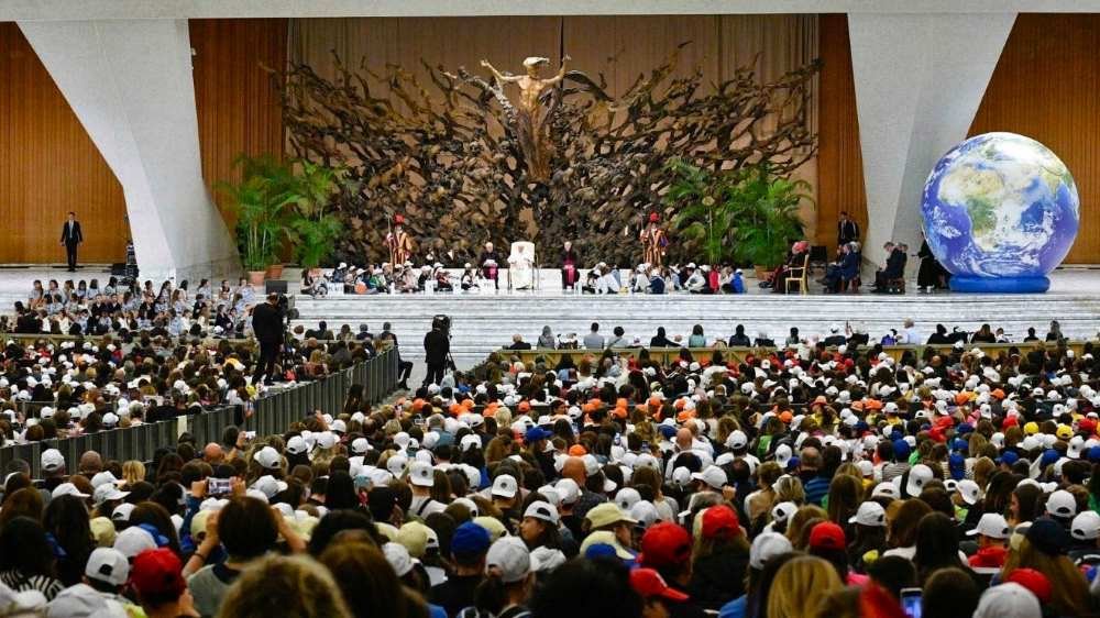 Audiencia con el Papa en la Sala VI del Vaticano.