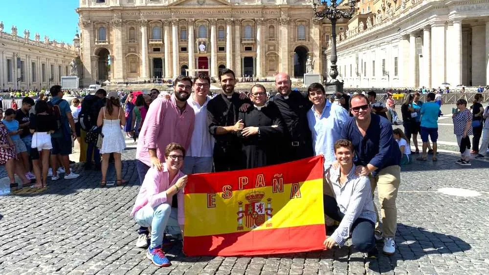 Papa en evento en la Plaza de San Pedro