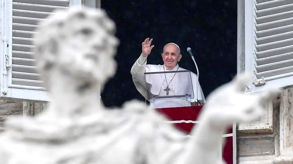 Papa en el Ángelus los domingos en el Vaticano.